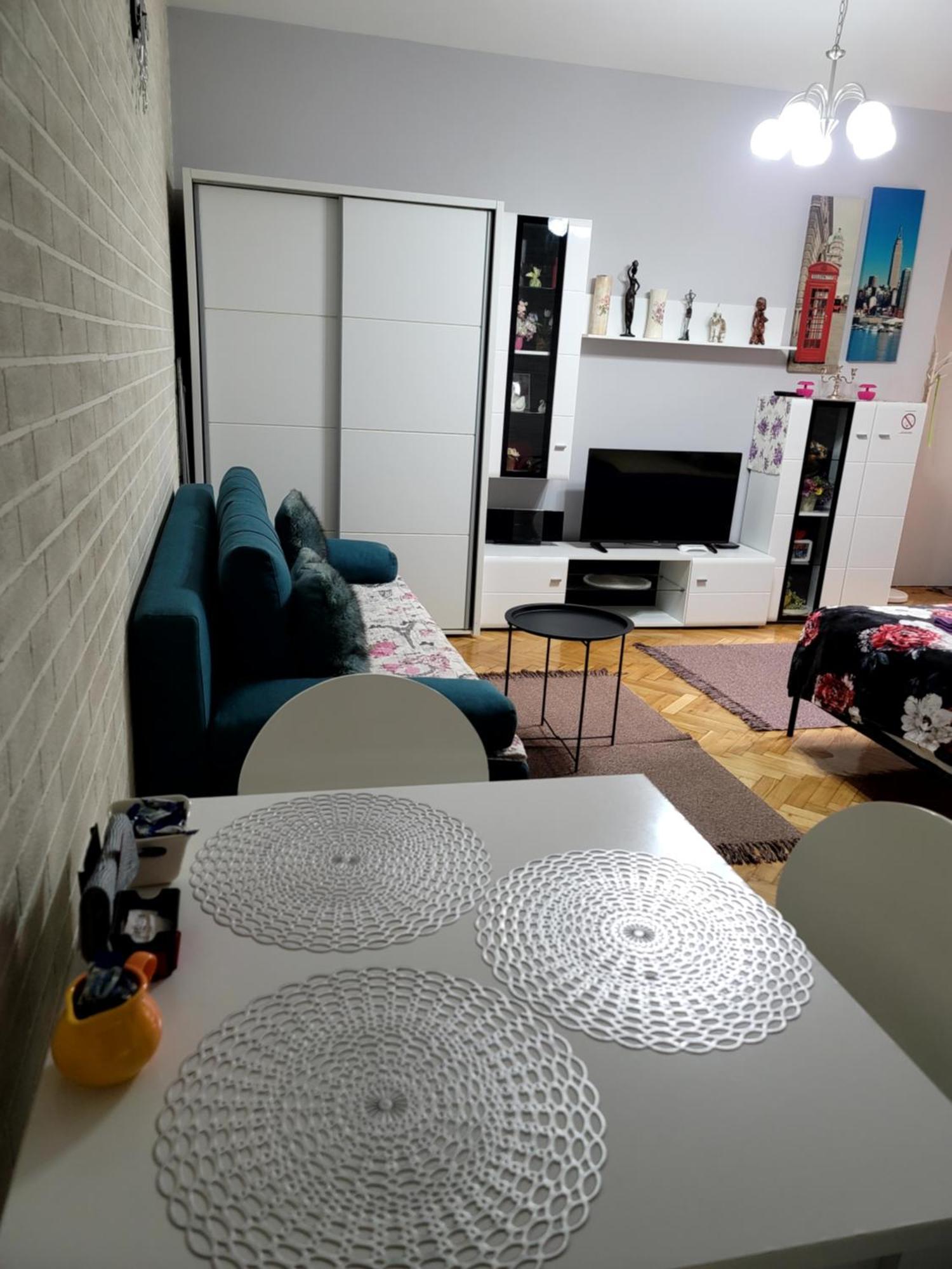 Apartman "Garden" With Underground Parking Novi Sad Exterior foto