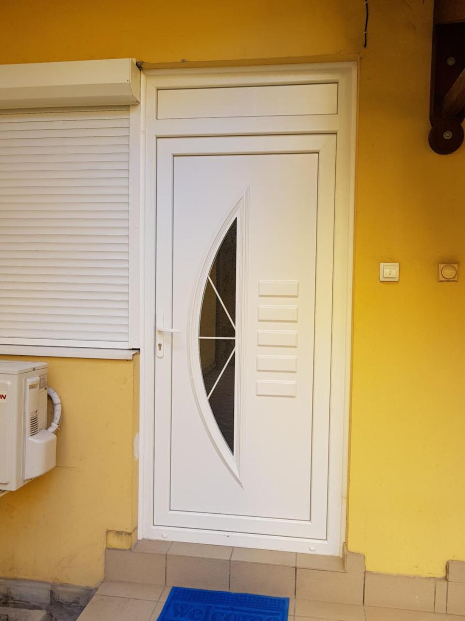Apartman "Garden" With Underground Parking Novi Sad Exterior foto